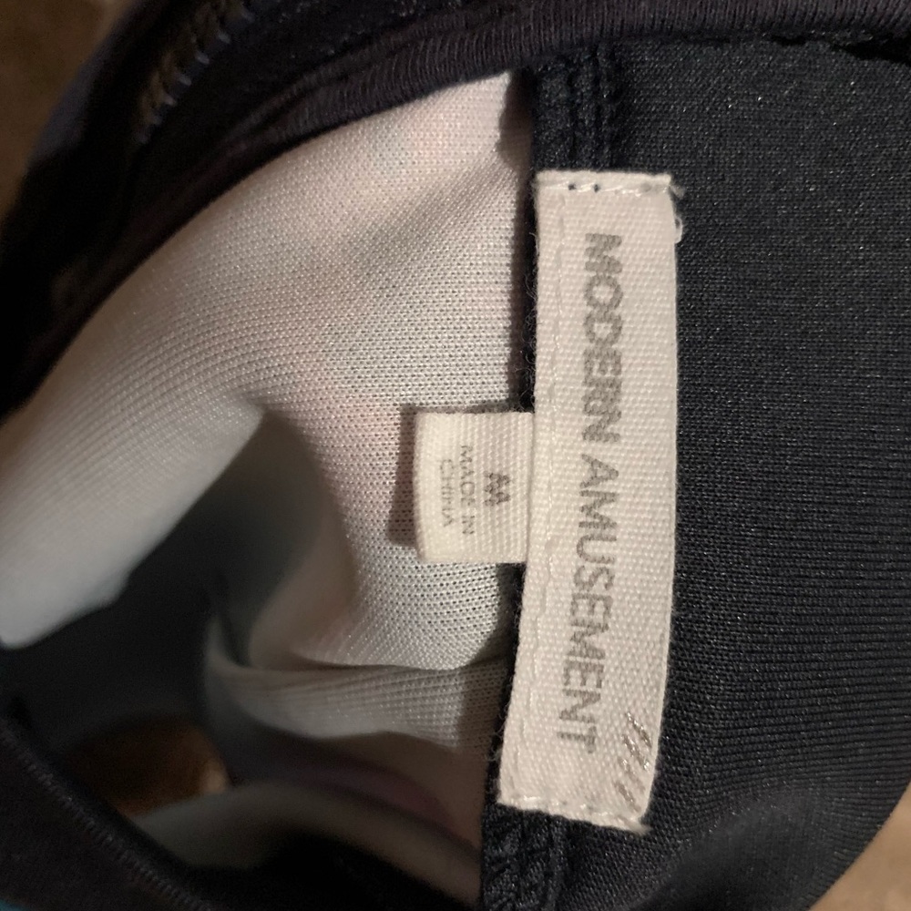 Shorts - Picture 3 of 3